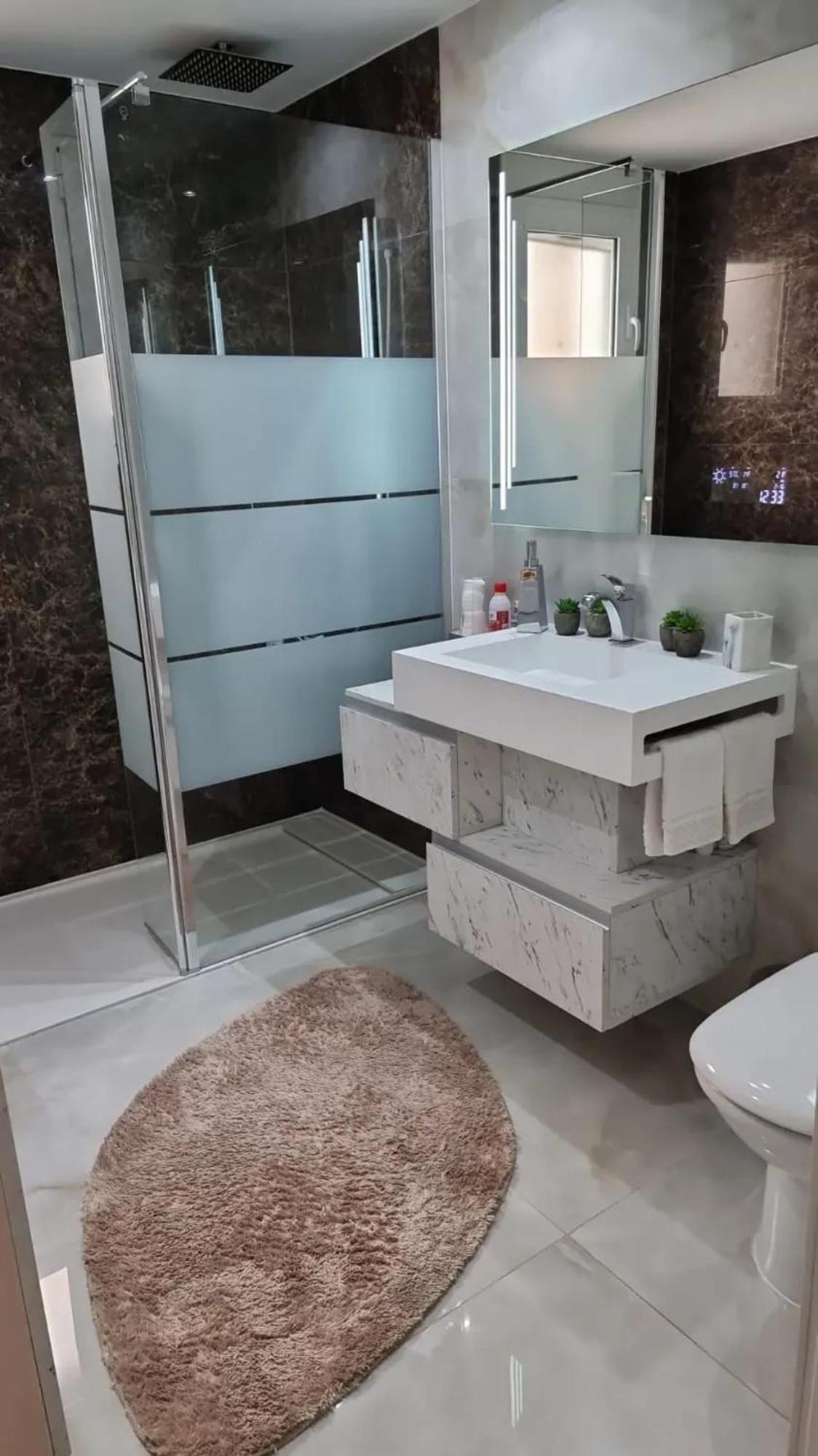 Sunny With Private Pool In + Enclosed Garden Calp